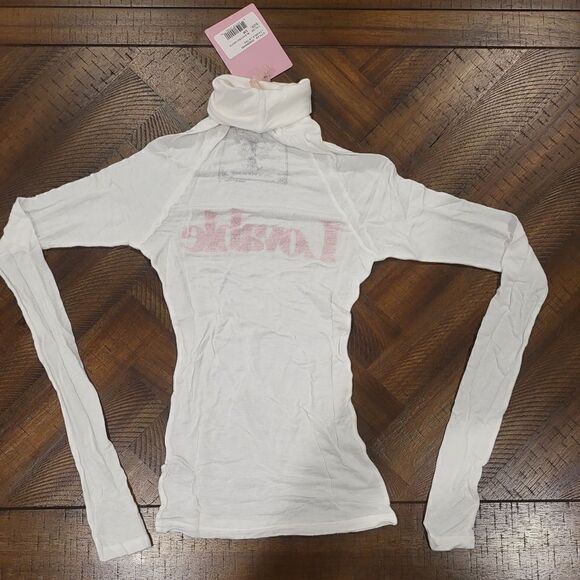 NWT Daydream Nation x Dolls Kill Lovable Long Sleeve Turtleneck White & Red - Picture 2 of 4